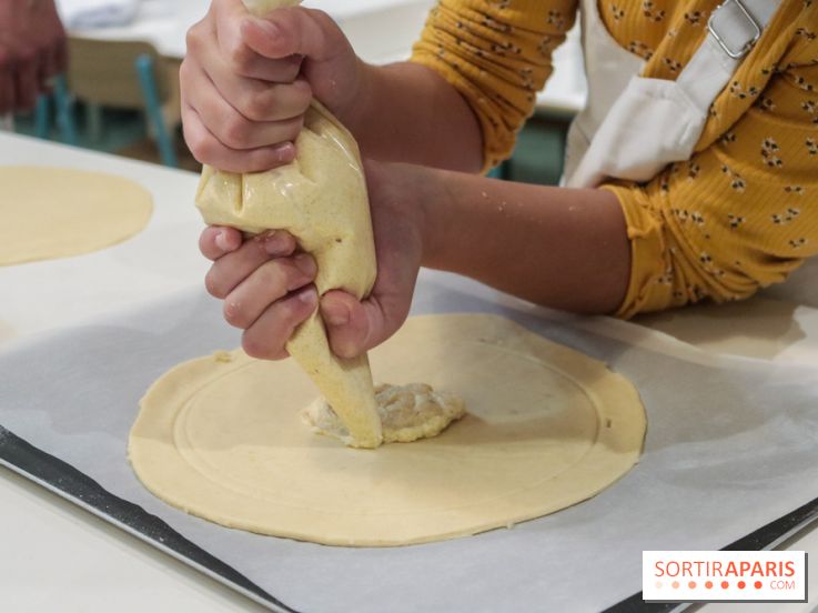 Ateliers galette des rois chez Maison Fika