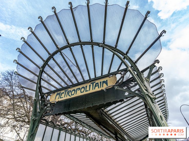 Le dernier édicule de type B d'Hector Guimard - Métro Porte Dauphine