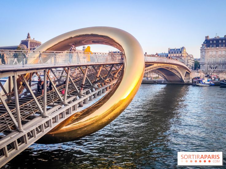 Nuit Blanche 2023 : une installation inoubliable sur la passerelle Léopold Sédar Senghor ! - IMG20230602211401