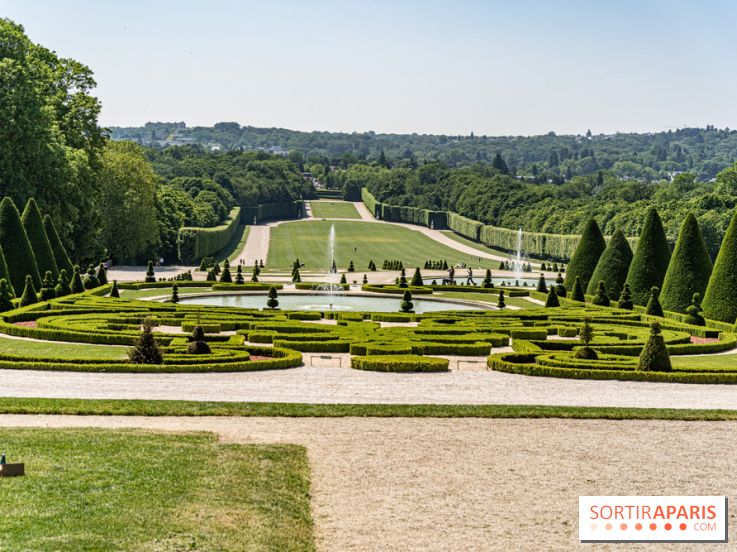 Le Gué, l'installation éphémère du Domaine de Sceaux qui fait marcher sur l'eau -  A7C4843