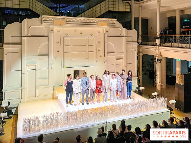 Entre Chiens et Louves, le nouveau spectacle du Bon Marché Rive Gauche et du Cirque Le Roux - image00044