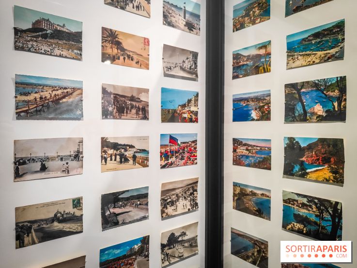 Nouvelles du paradis, la carte postale de vacances : l'exposition ensoleillée au Musée de la Poste - IMG20230905192829