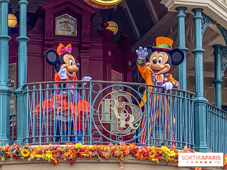 Halloween 2023 Disneyland Paris - Mickey Minnie