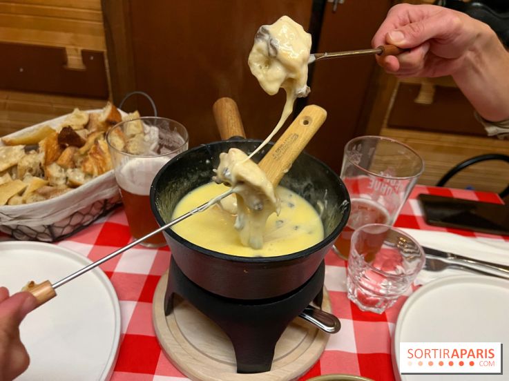 Fondue sur la terrasse d'hiver du Grand Quartier - 821927D1 5510 43E2 9FF3 758A23C4BD9D