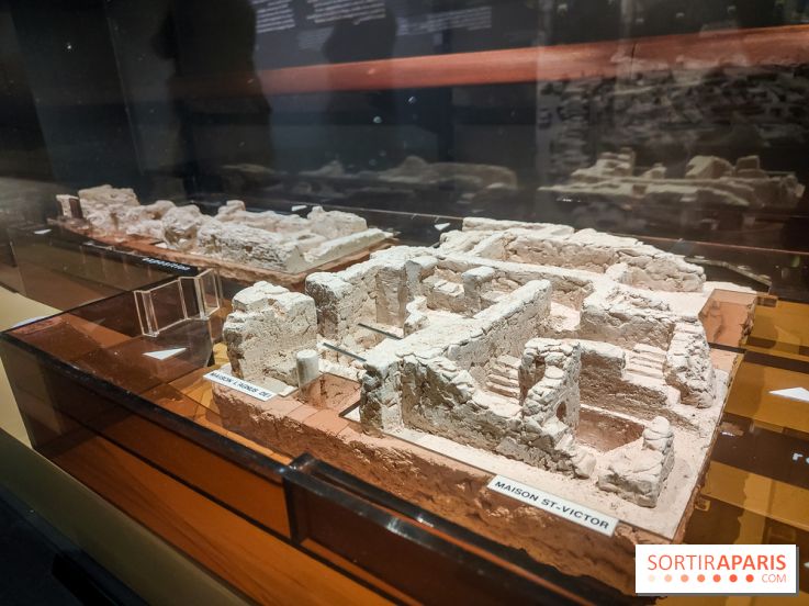 Dans la Seine : une expo de la Crypte archéologique dévoile les objets retrouvés dans la Seine  - IMG20240130101914