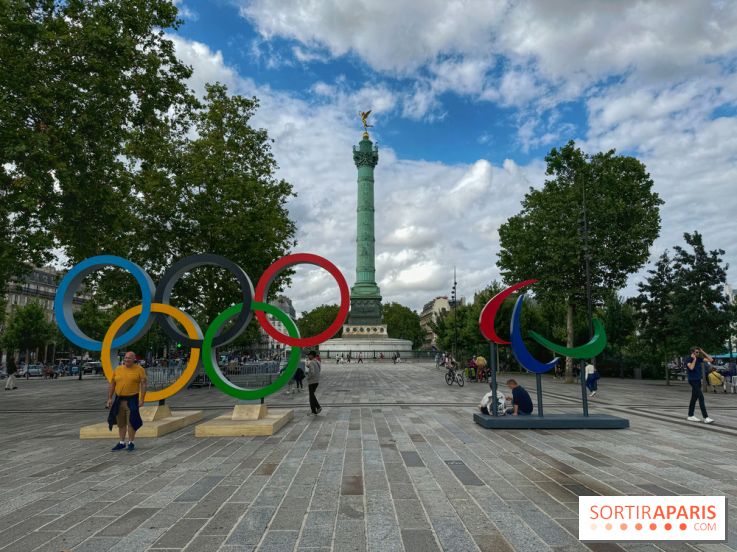 Jeux olympiques et paralympiques Paris 2024 - Visuel - Bastille - anneaux