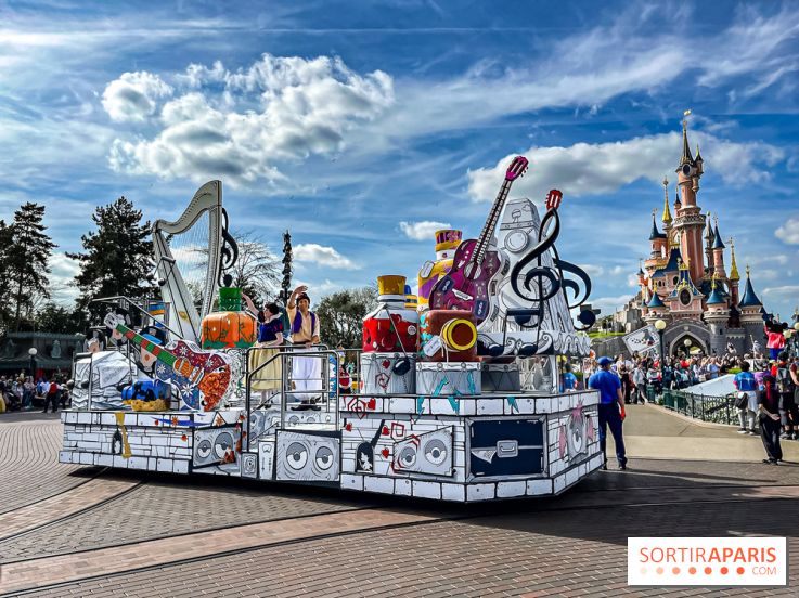 La Symphonie des Couleurs Disney à Disneyland Paris