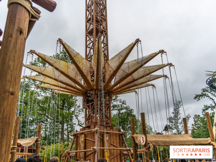 Parc Astérix : inauguration de la Tour Numérobis avec Jamel Debbouze