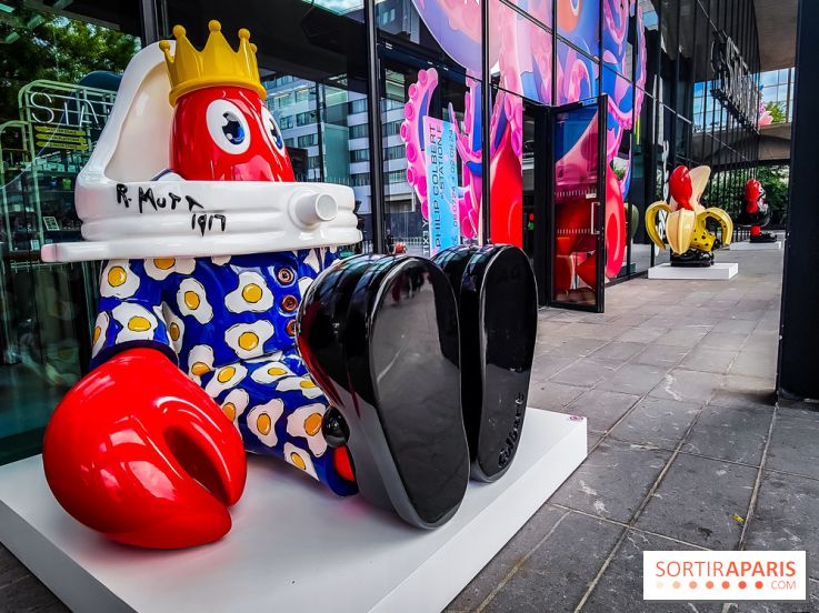 Les homards de l'artiste pop Philip Colbert envahissent la Station F pour une expo gratuite insolite - IMG20240708174729