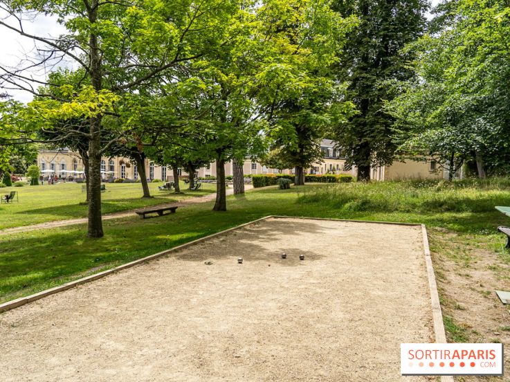 Le brunch à volonté exceptionnel de la Maison du Val à Saint-Germain-en-Laye dans les Yvelines - 78  -  terrain de pétanque
