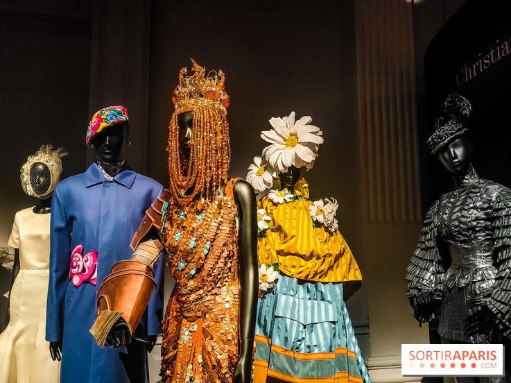 Stephen Jones, chapeaux d'artistes : l'exposition insolite et créative se dévoile au Palais Galliera - IMG20241017103459