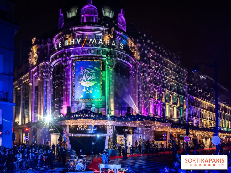 Inauguration des vitrines et décorations de Noël du BHV Marais 2024 avec Léna Mahfouf, Adriana Karembeu et Marc Lavoine -  A7C6118