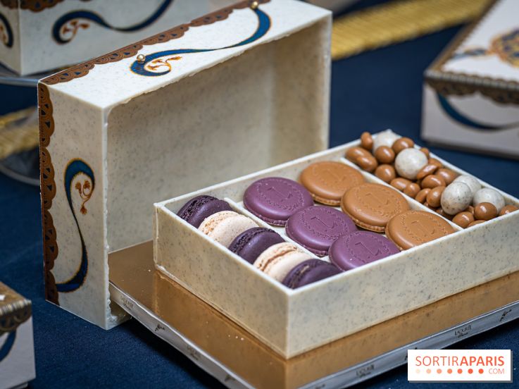 La bûche coffrets de Noël en trompe l'œil de Ladurée 2024 par Julien Alvarez et les créations de fête -  macarons