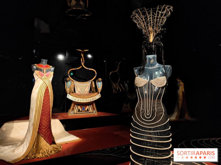 Le mystère Cléopâtre : l'exposition entre mythe et histoire sur la célèbre reine d'Egypte à l'IMA - fotor 1749554220916