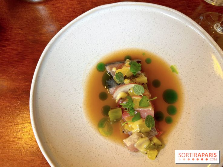 Gramme Paris - Bonite grillée, kiwi, topinambours