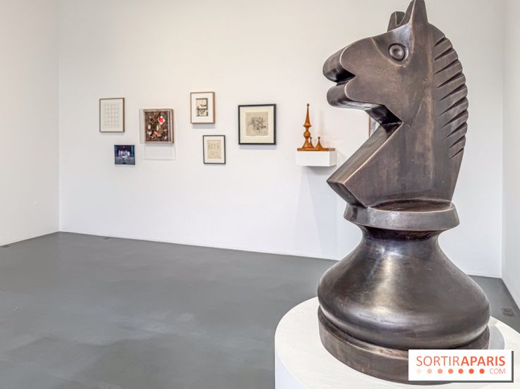 Exposition Un Siècle d'Echecs à la Galerie Perrotin