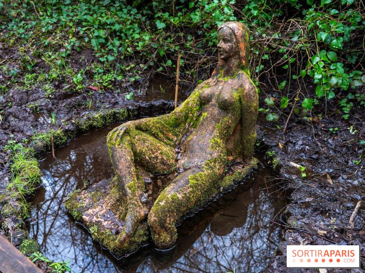 La source de l'Yvette : une statue mystérieuse dans les Yvelines