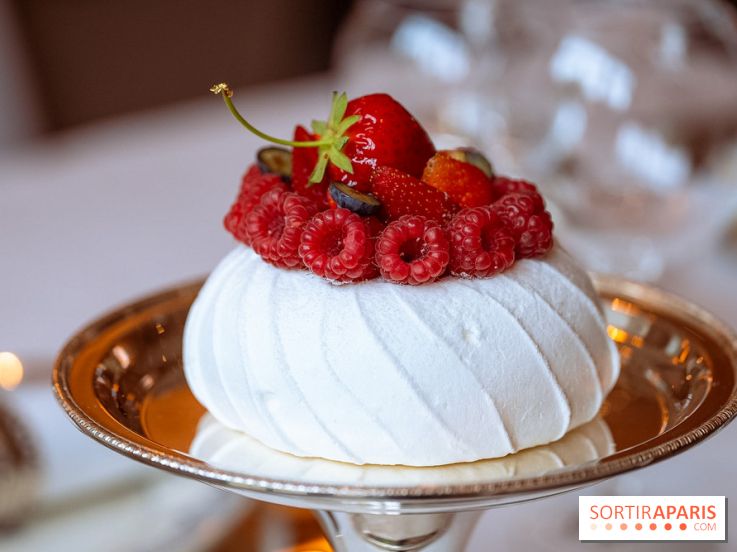 Maison Roland restaurant au Shanghai-La Paris, pavlova