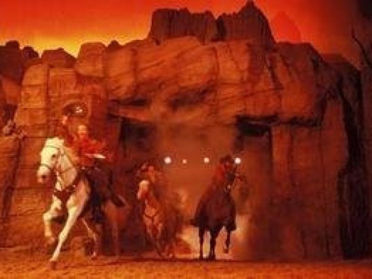 Le Dîner-Spectacle Buffalo Bill’s Wild West Show 