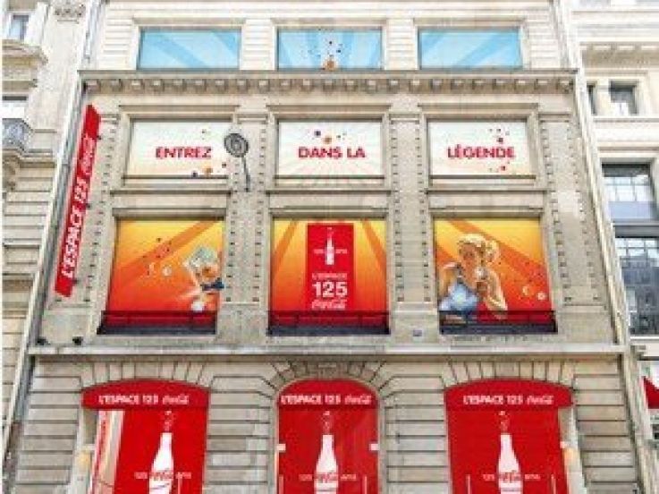 coca cola, espace 125, anniversaire de coca cola
