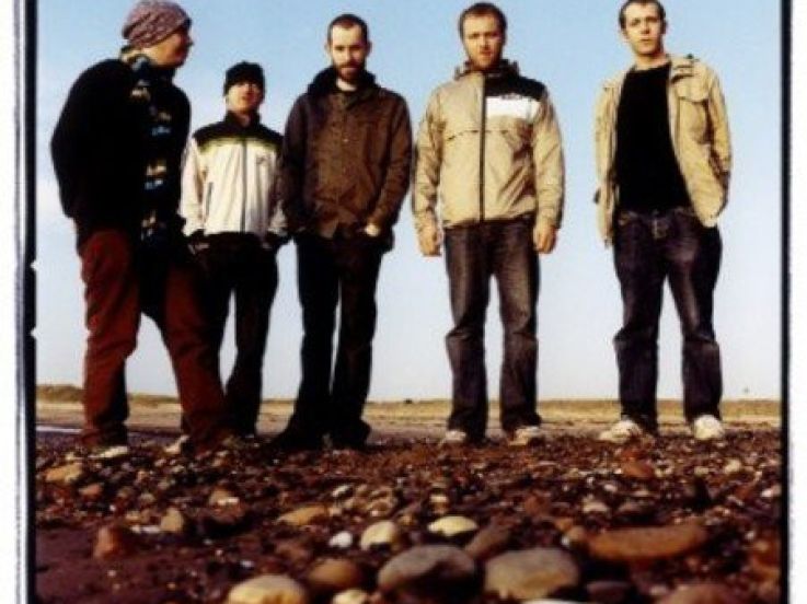 Mogwai Folies Bergère