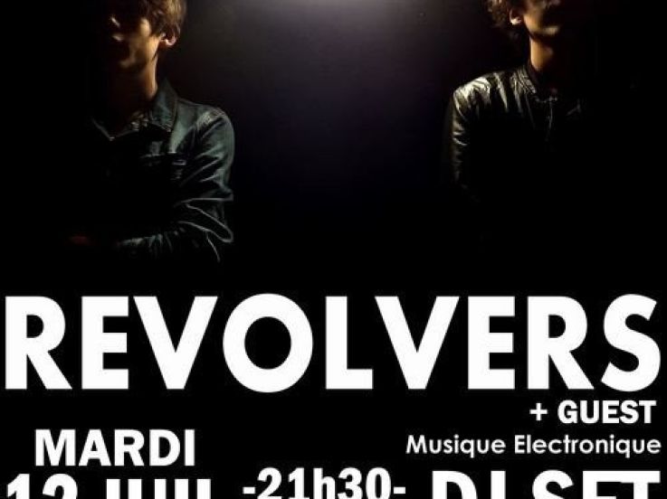 Revolver, Panic Room, soirée