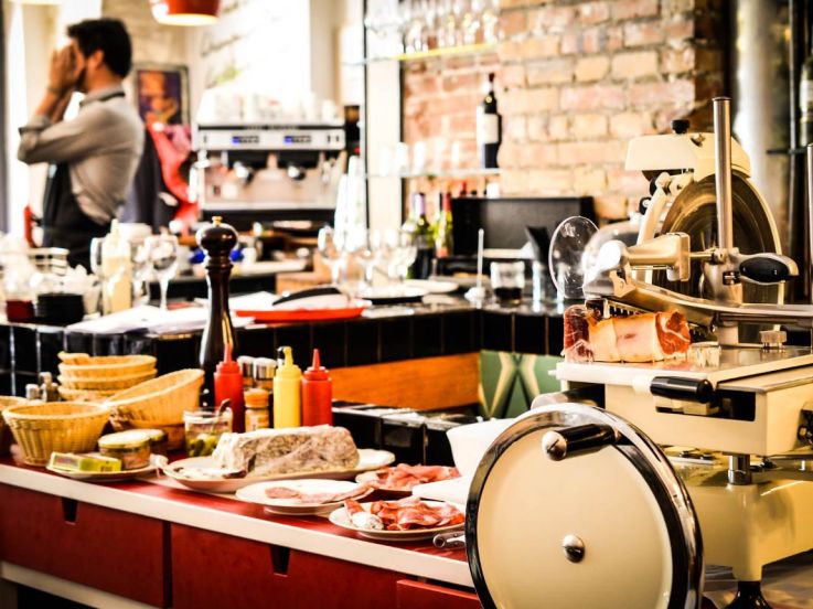 Ouverture de La Cantine Max Y Jeremy Faubourg Saint Denis