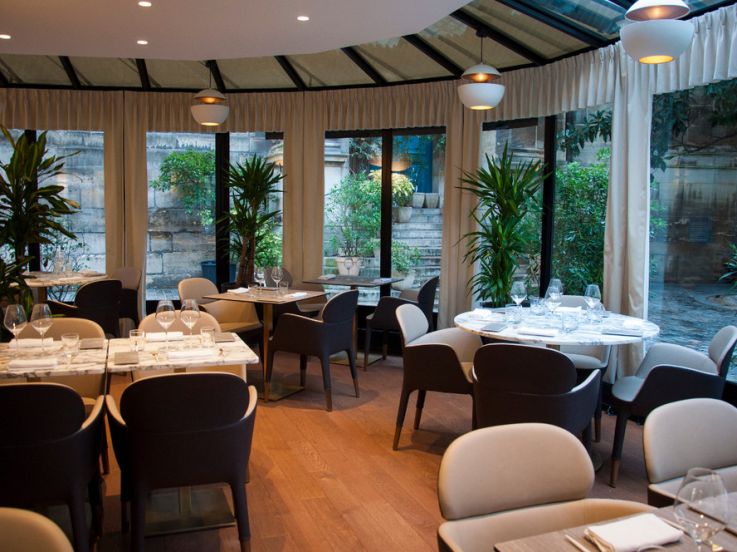 Restaurant Lumen : cadre intimiste et cuisine gastronomique