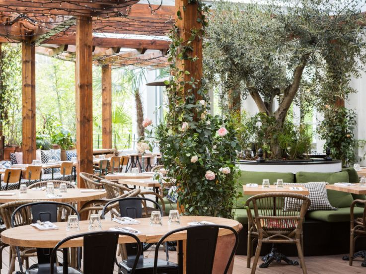 Un vent du sud souffle sur la Brasserie d'Auteuil avec Les Niçois