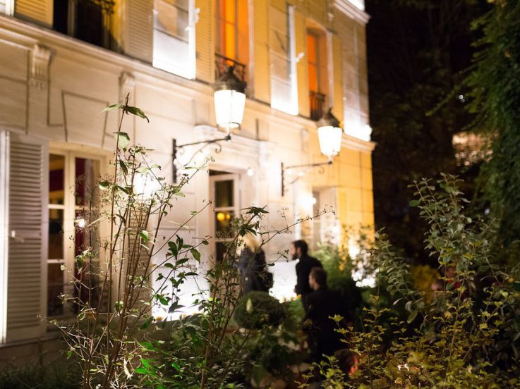 Mois Particulier 2016