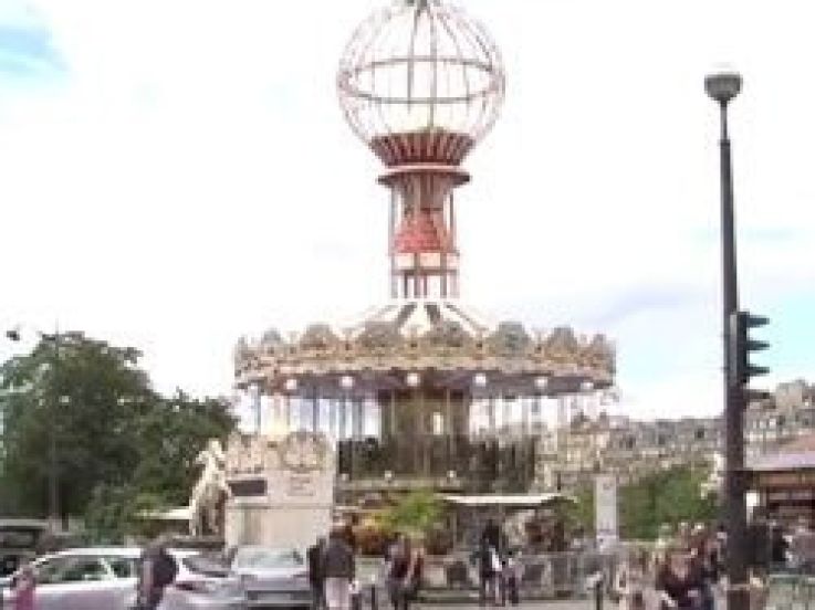 premier manège écolo, manège écologique à paris