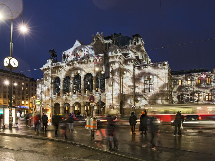 Attentive now, le spectacle son et lumière à la Cité Universitaire