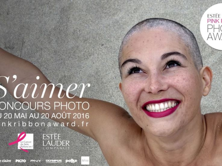 exposition Pink Ribbon award square de la Tour Saint-Jacques