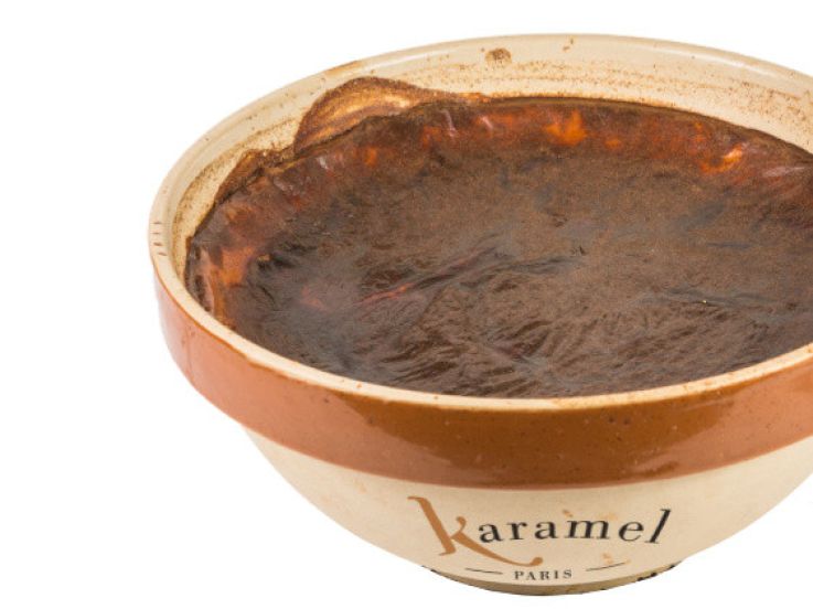 Karamel célèbre les grands mères dans son salon de thé