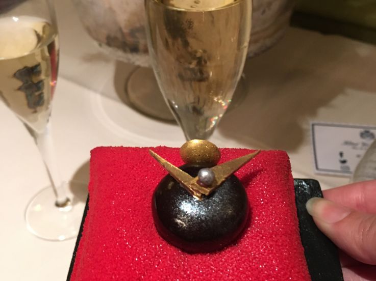 Un temps à croquer by Bucherer, le tea-time du Westminster pour Noël 2017