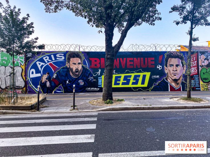 PSG : une fresque géante célèbre l'arrivée de Lionel Messi à Paris