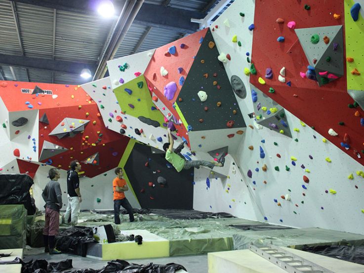 HardBloc, ouverture de la plus grande salle d'escalade de France