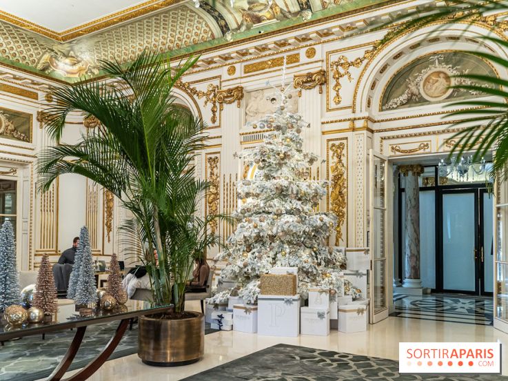 Brunch de Noël 2024 et du Nouvel An 2025 au Lobby, The Peninsula Paris