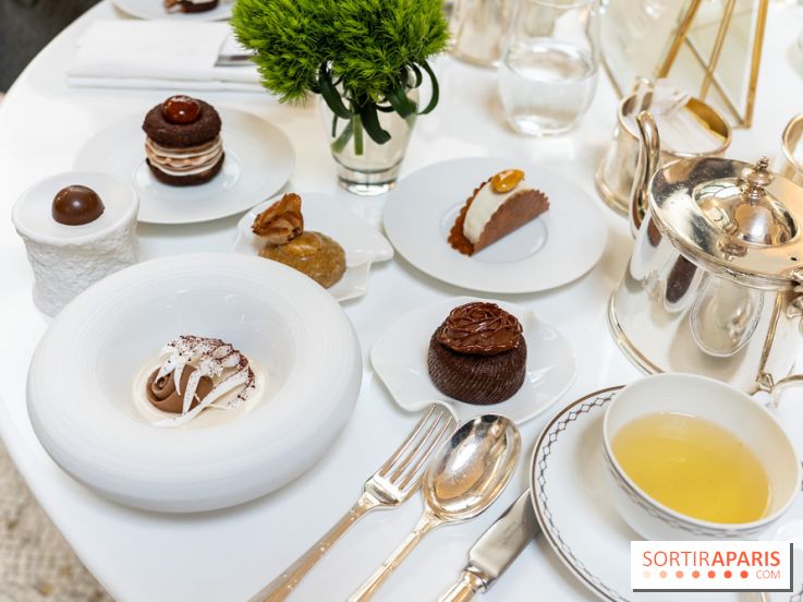 Le tea time de Pâques du Peninsula Paris 2025, l'heure du thé de printemps
