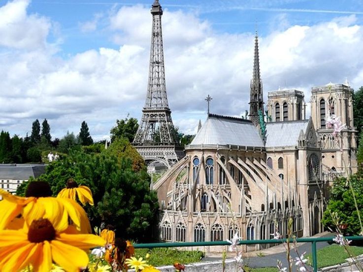 France Miniature fête Pâques