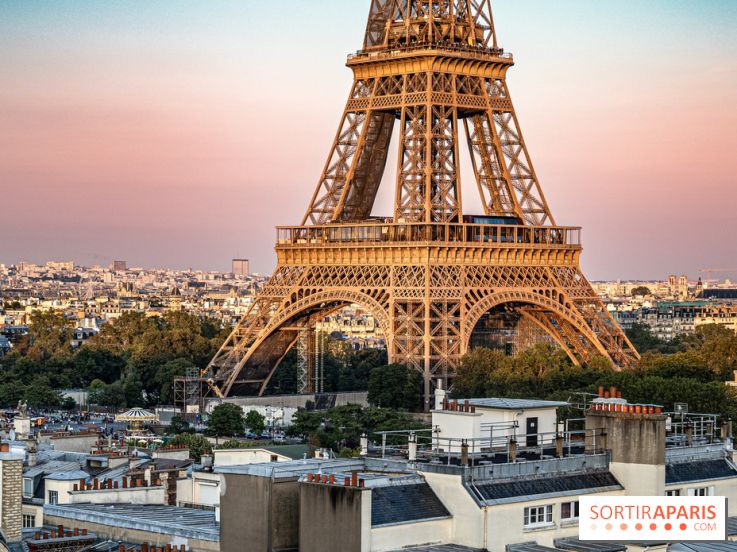 Le réveillon 2022 du Nouvel an 2023 sur la Tour Eiffel chez Madame Brasserie 