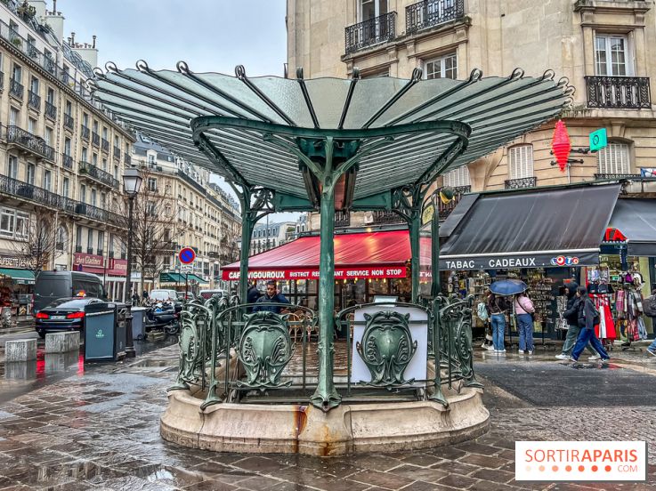 station de métro de Type B d'Hector Guimard - chatelet