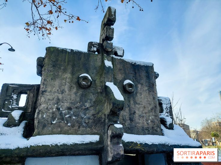 Paris : quelle est cette sculpture en forme de visage inca ? 