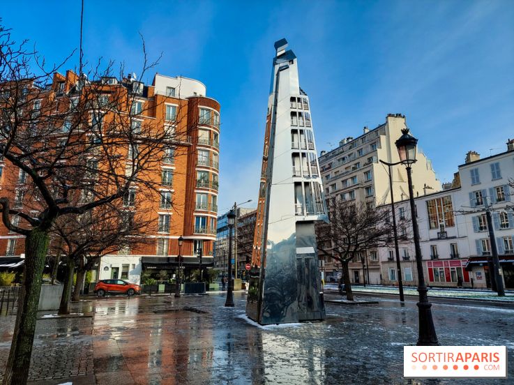 Paris: quelle est cette tour monumentale érigée devant une caserne de pompiers ?