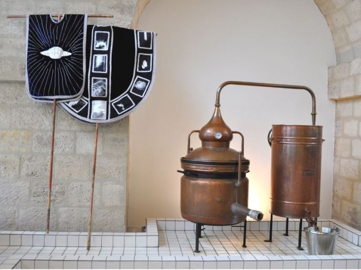 De(s)rives 2024 : une exposition insolite chez les artisans du Quartier d'Aligre à Paris