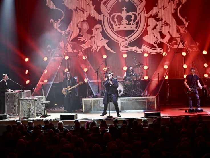 Queen Extravaganza fête les 50 ans de "Bohemian Rhapsody" à la Seine Musicale en mars 2025