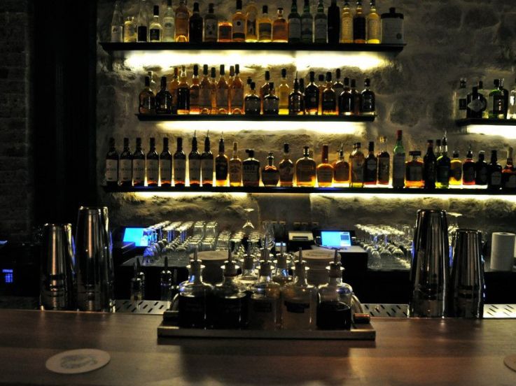 La Chartreuse Verte fête ses 250 ans au Little Red Door 