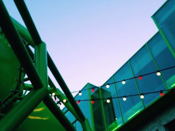 Soleil en terrasse : la terrasse du Wanderlust joue les prolongations