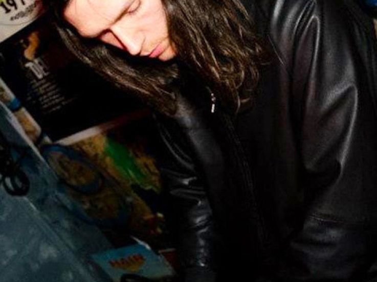 Klasse Label Night au Batofar avec DMX Krew