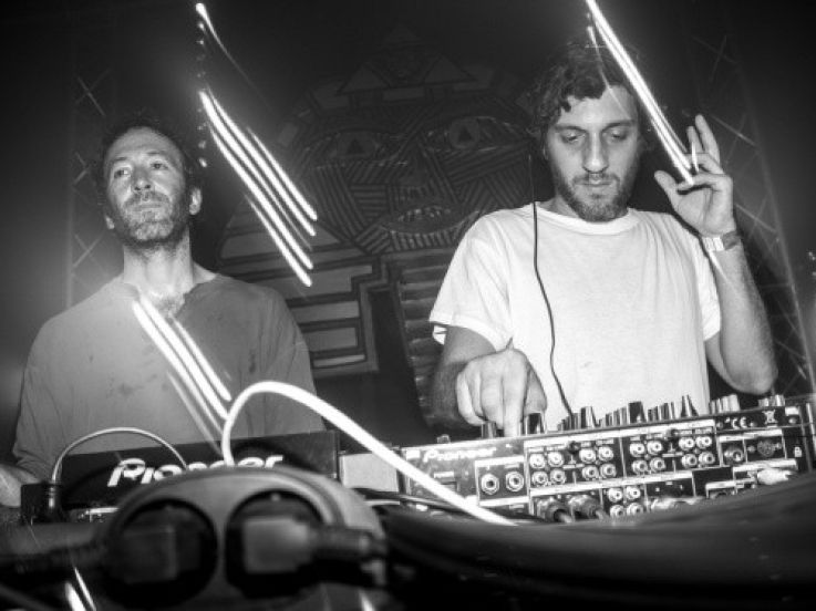 Rizan Said et Acid Arab en concert gratuit au Palais de la Porte Dorée 